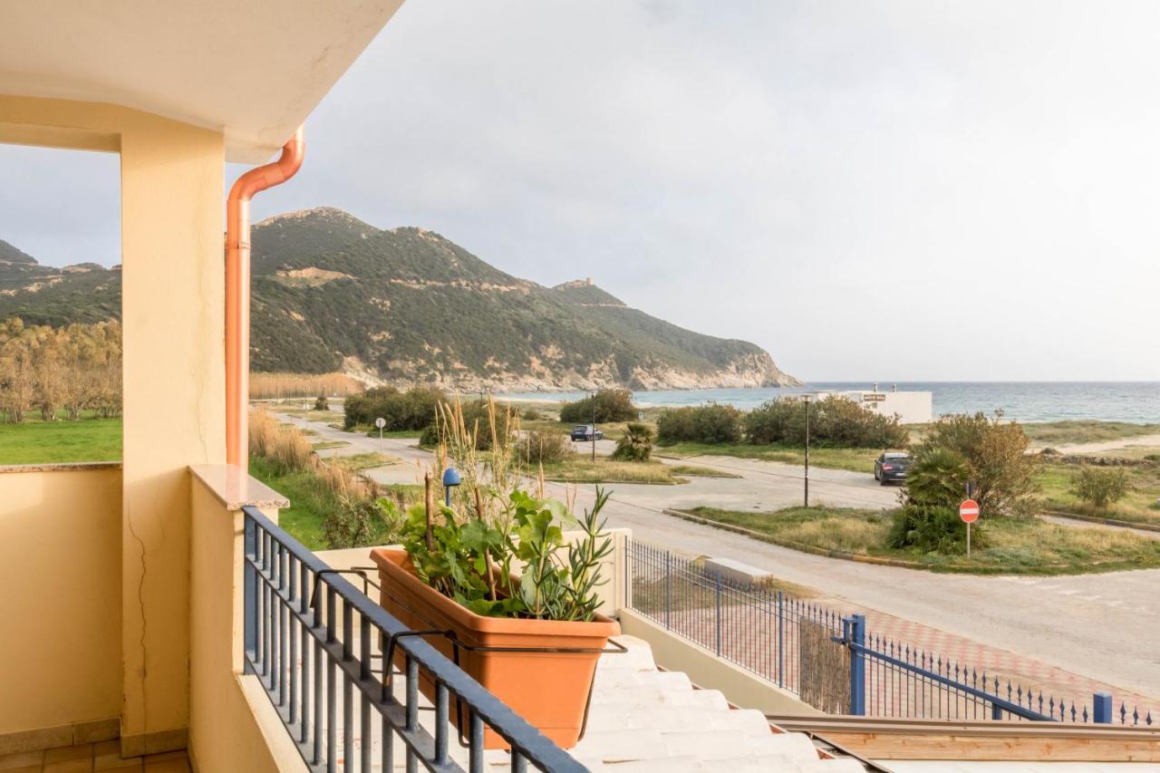 Hotel Villa Del Mare Solanas Solanas  Ngoại thất bức ảnh