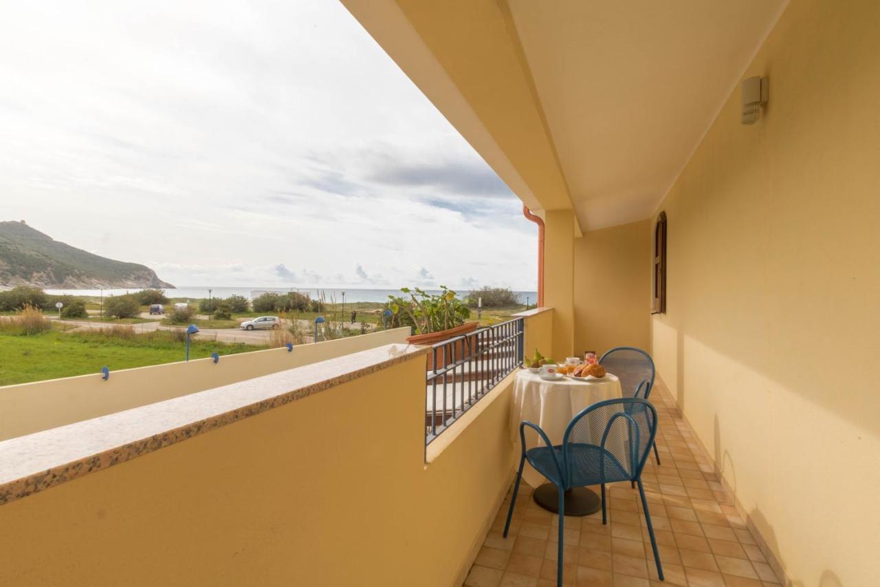 Hotel Villa Del Mare Solanas Solanas  Ngoại thất bức ảnh