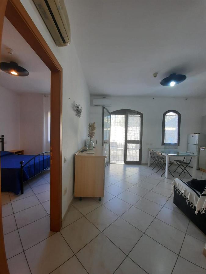 Hotel Villa Del Mare Solanas Solanas  Ngoại thất bức ảnh