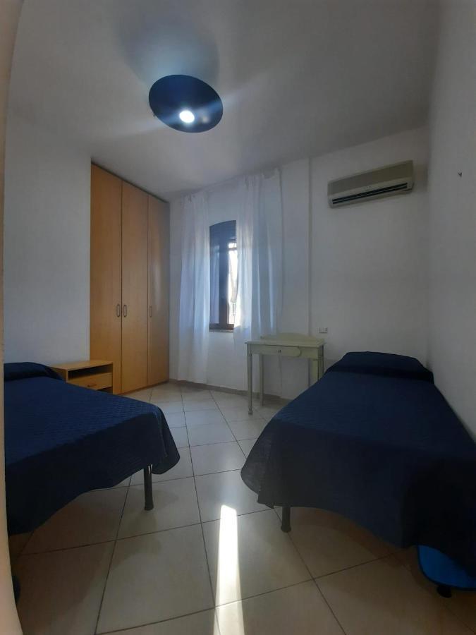 Hotel Villa Del Mare Solanas Solanas  Ngoại thất bức ảnh