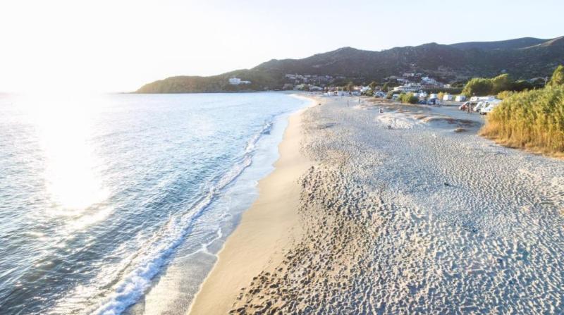 Hotel Villa Del Mare Solanas Solanas  Ngoại thất bức ảnh